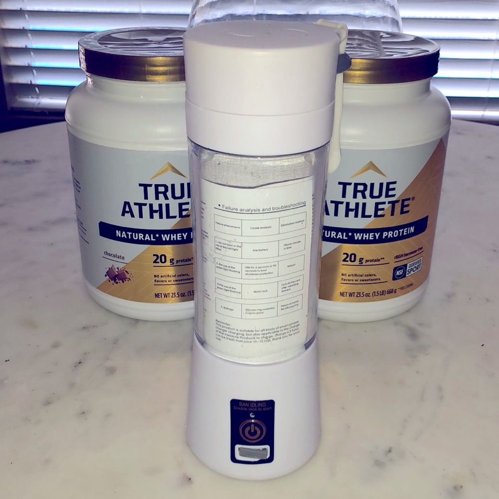NWOB.Portable Personal Blender